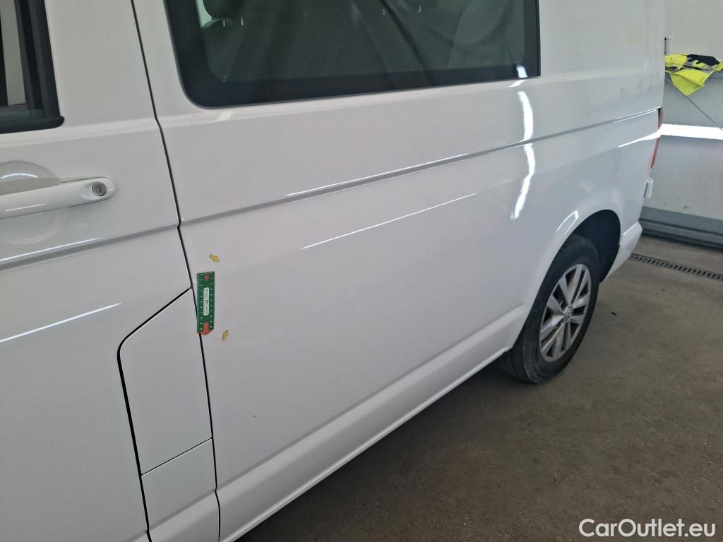  Volkswagen  Transporter VOLKSWAGEN  ProCab / 2019 / 4P / Fourgon tôlé 2.0 TDi 150 DSG7 L1H1 Business Plus #1