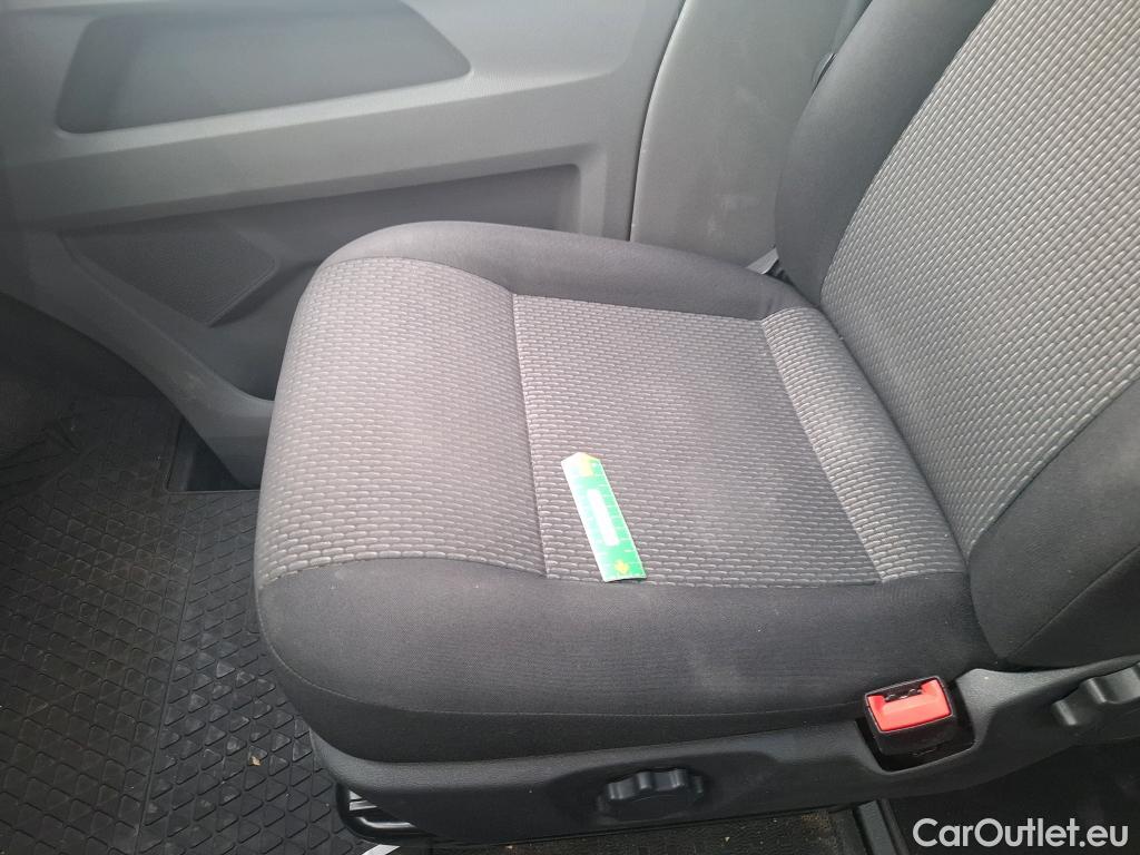  Volkswagen  Transporter VOLKSWAGEN  ProCab / 2019 / 4P / Fourgon tôlé 2.0 TDi 150 DSG7 L1H1 Business Plus #57