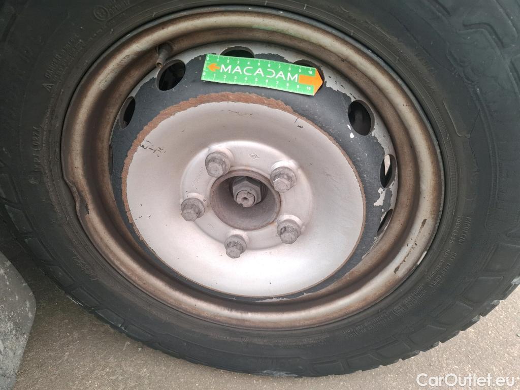  Renault  Master  III Fourgon L2H2 3 5 Grand Confort dCi 130CV BVM6 E6 #211