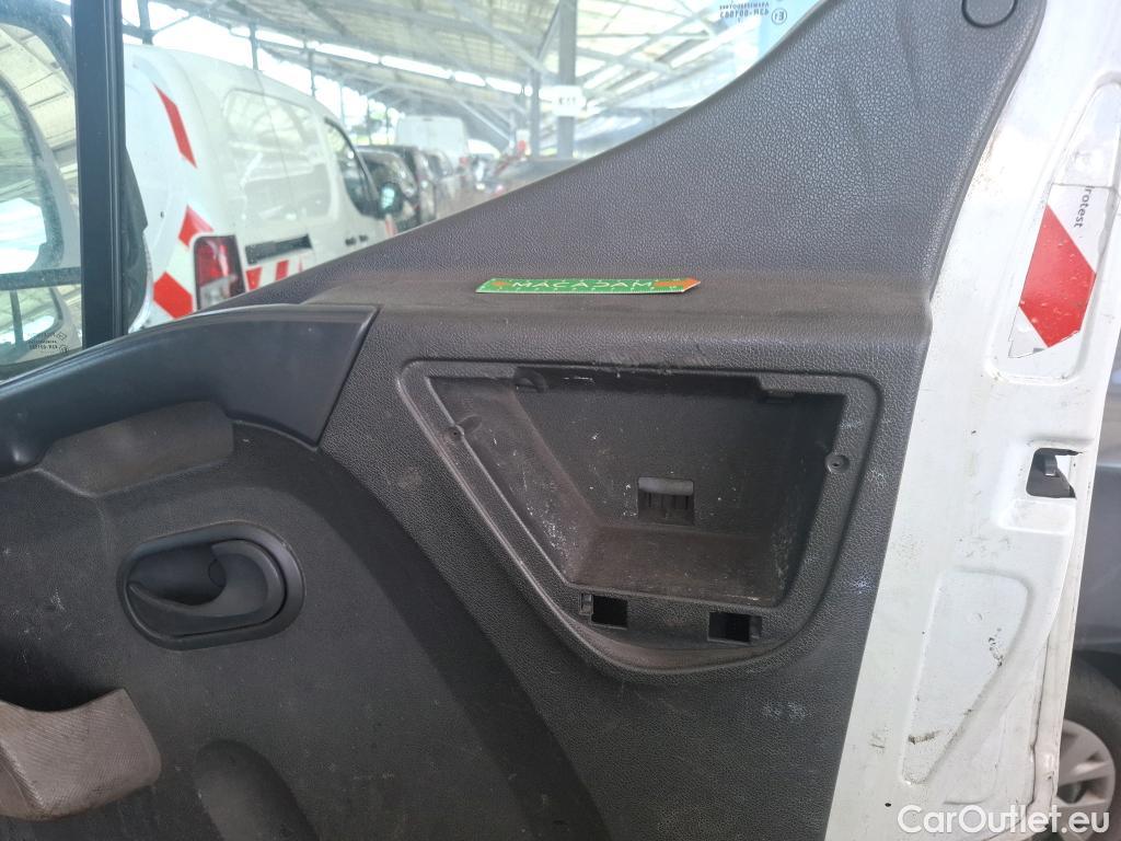  Renault  Master  III Fourgon L2H2 3 5 Grand Confort dCi 130CV BVM6 E6 #197