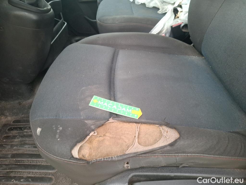  Renault  Master  III Fourgon L2H2 3 5 Grand Confort dCi 130CV BVM6 E6 #62