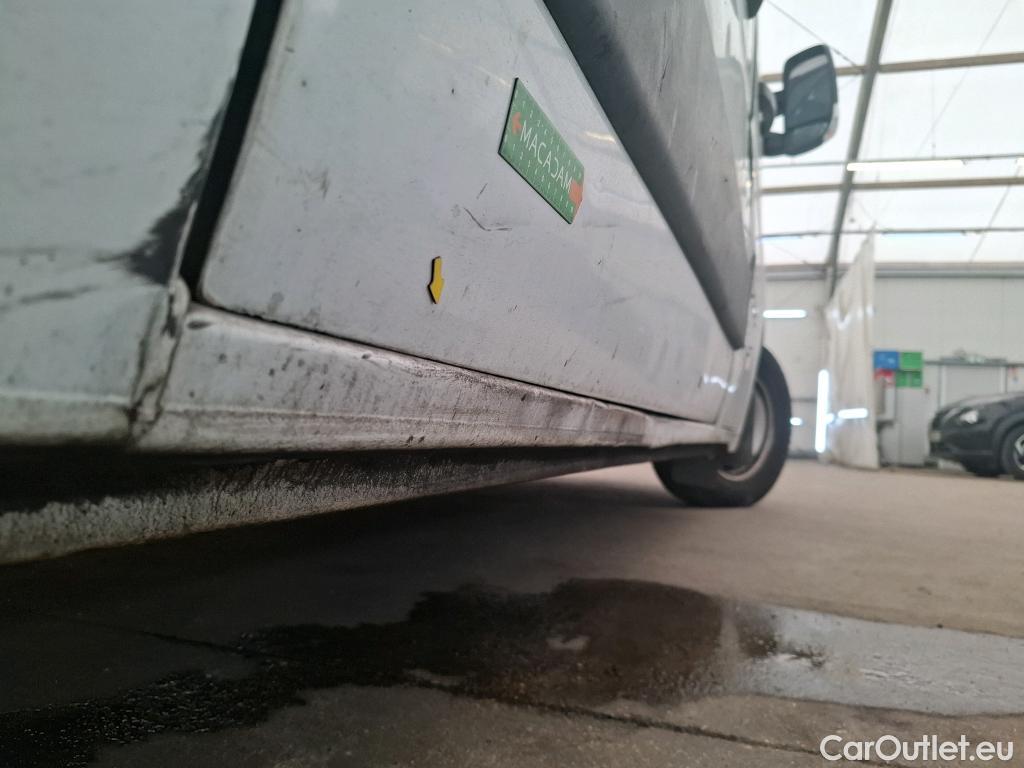  Renault  Master  III Fourgon L2H2 3 5 Grand Confort dCi 130CV BVM6 E6 #14