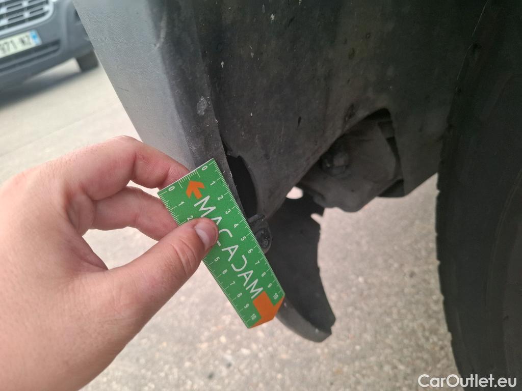  Renault  Master  III Fourgon L2H2 3 5 Grand Confort dCi 130CV BVM6 E6 #118
