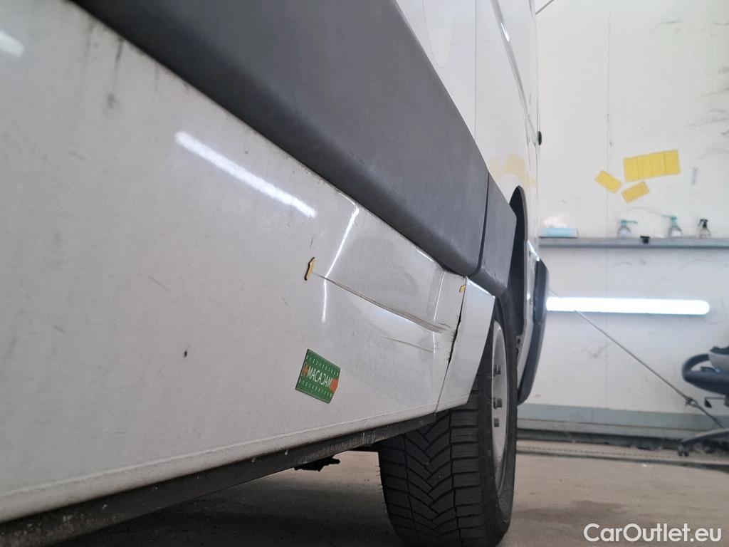  Renault  Master  III Fourgon L2H2 3 5 Grand Confort dCi 130CV BVM6 E6 #9
