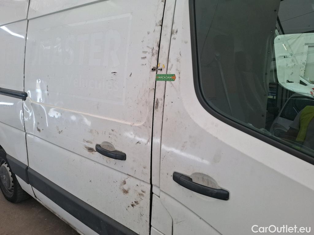  Renault  Master  III Fourgon L2H2 3 5 Grand Confort dCi 130CV BVM6 E6 #84