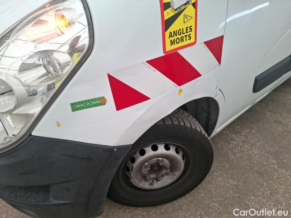  Renault  Master  III Fourgon L2H2 3 5 Grand Confort dCi 130CV BVM6 E6 #56