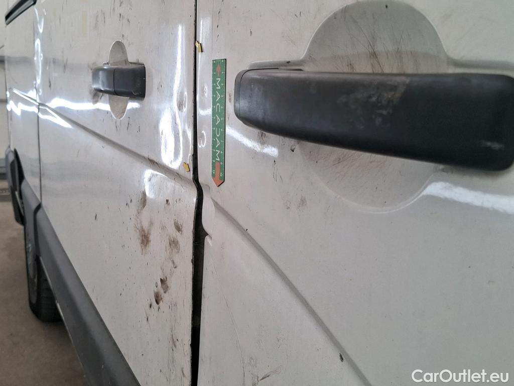  Renault  Master  III Fourgon L2H2 3 5 Grand Confort dCi 130CV BVM6 E6 #88