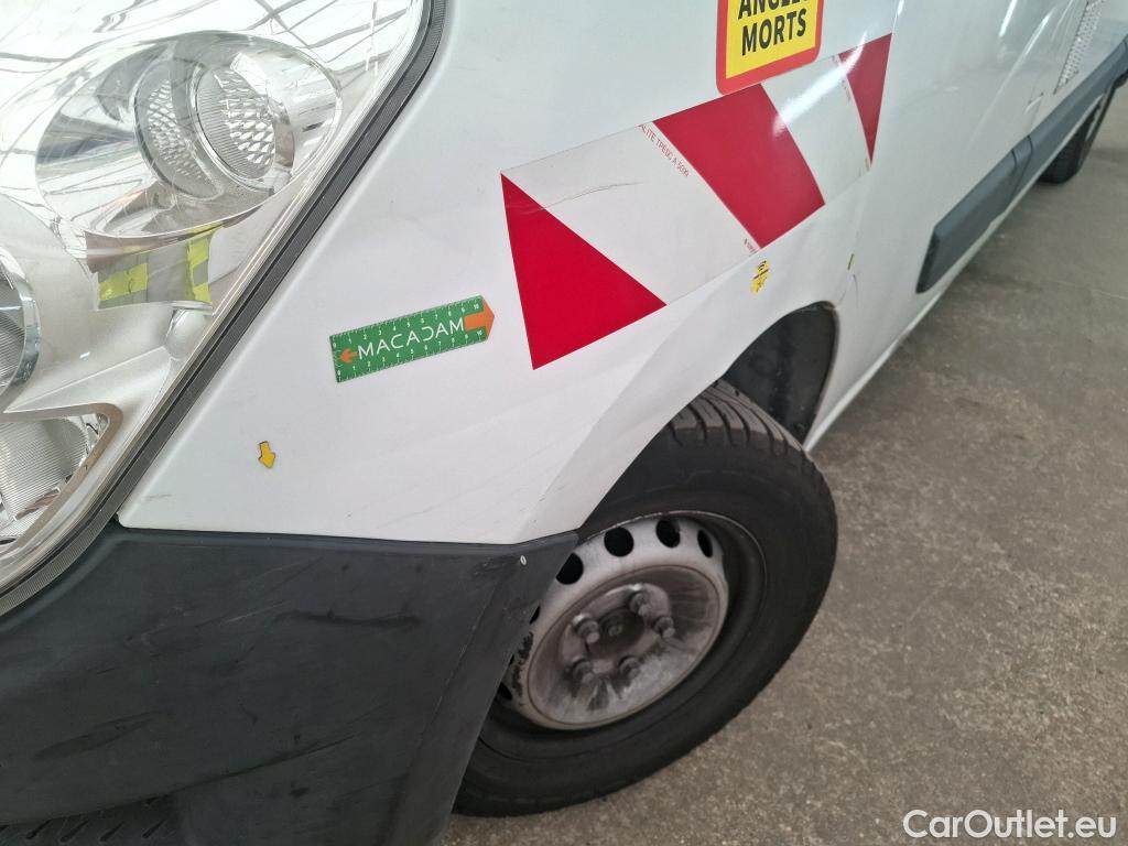 Renault  Master  III Fourgon L2H2 3 5 Grand Confort dCi 130CV BVM6 E6 #58