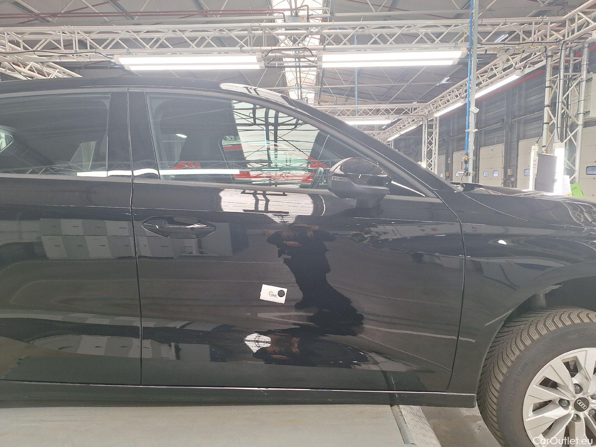  Audi  A3 Audi,  SB '20 PHEV, Audi  Sportback 1.4 40 TFSI e Attraction 5d #109
