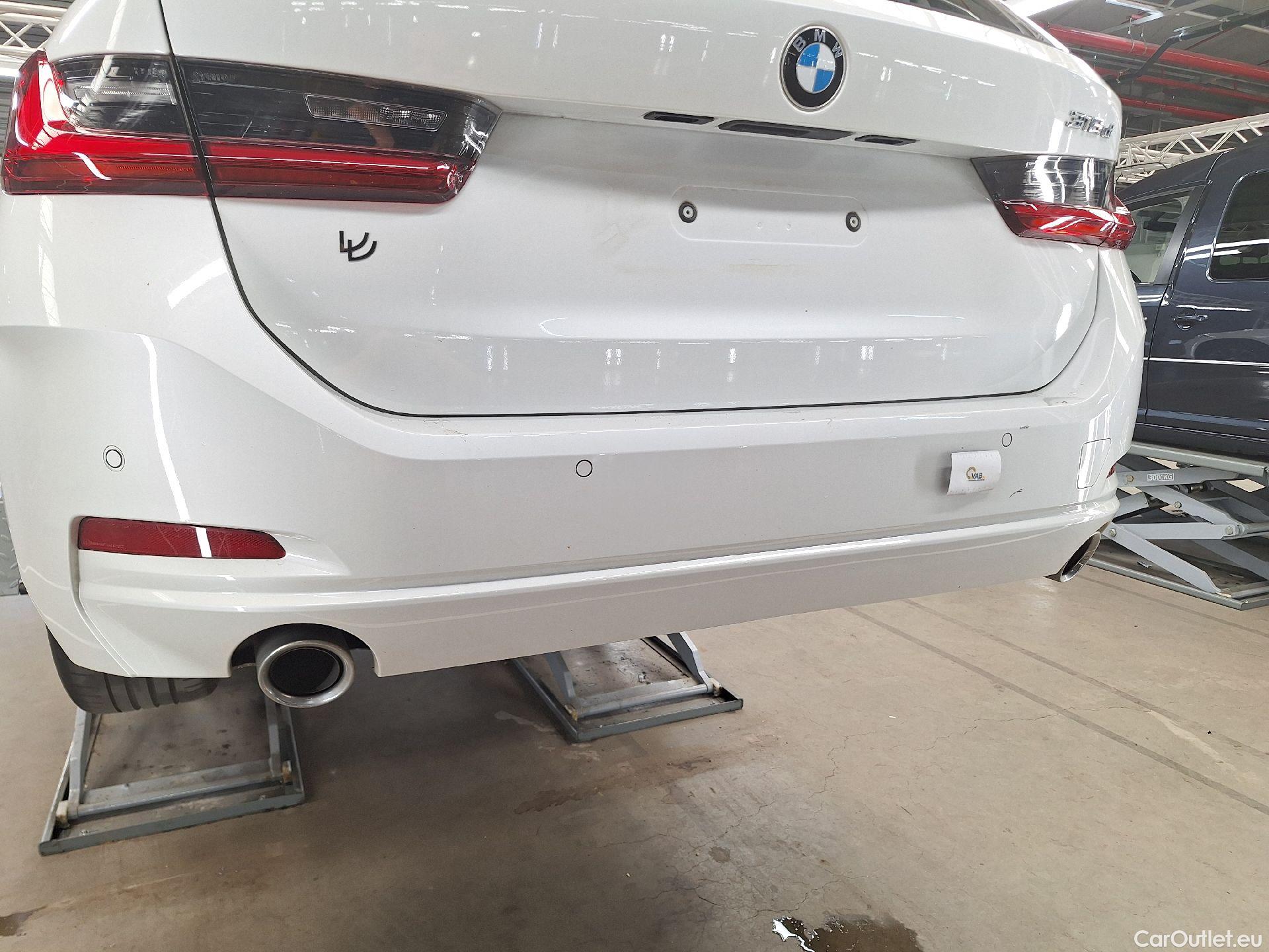  Bmw  Serie 3 BMW, 3-serie T FL'22, 316d Touring 90kW A #9