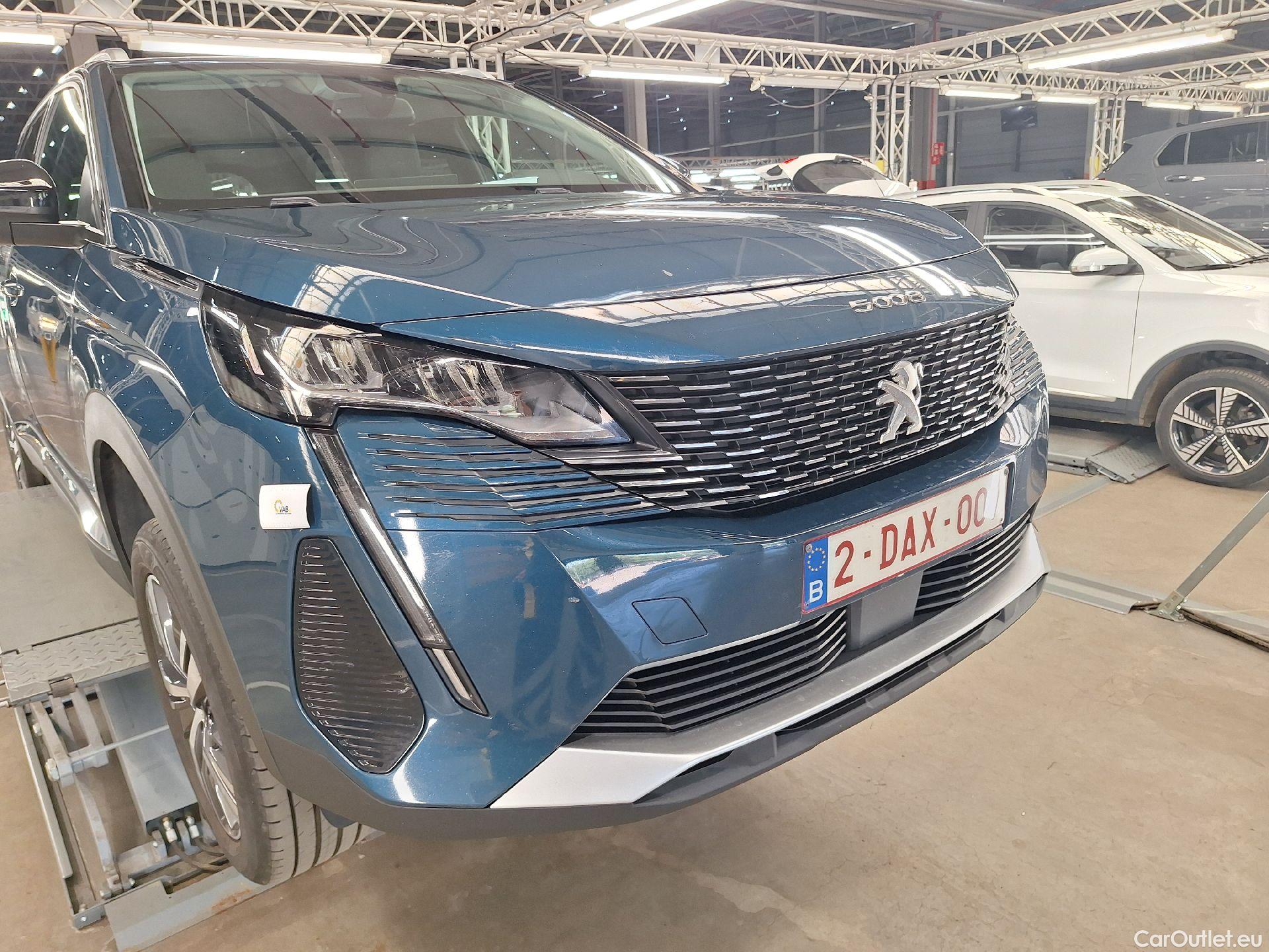  Peugeot  5008 Peugeot,  FL'20, Peugeot  1.5 BlueHDi 96kW S&S Allure Pack 5d #39
