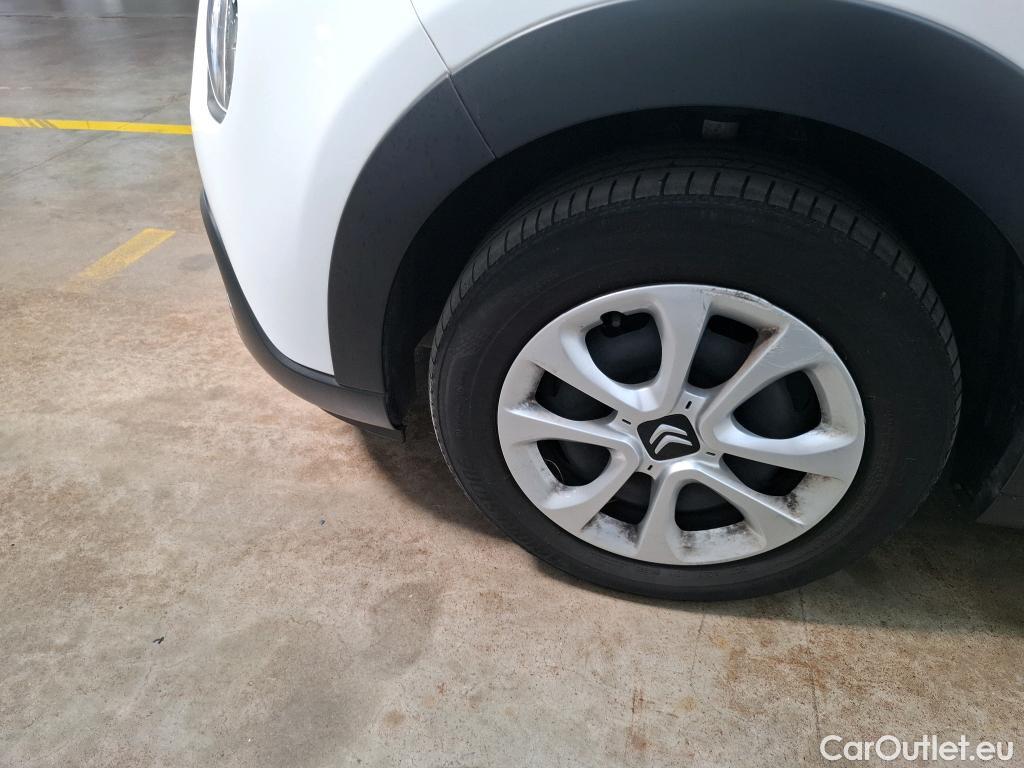  Citroen  C3  Société Feel 1.5 BlueHDI 100CV BVM6 E6d #37