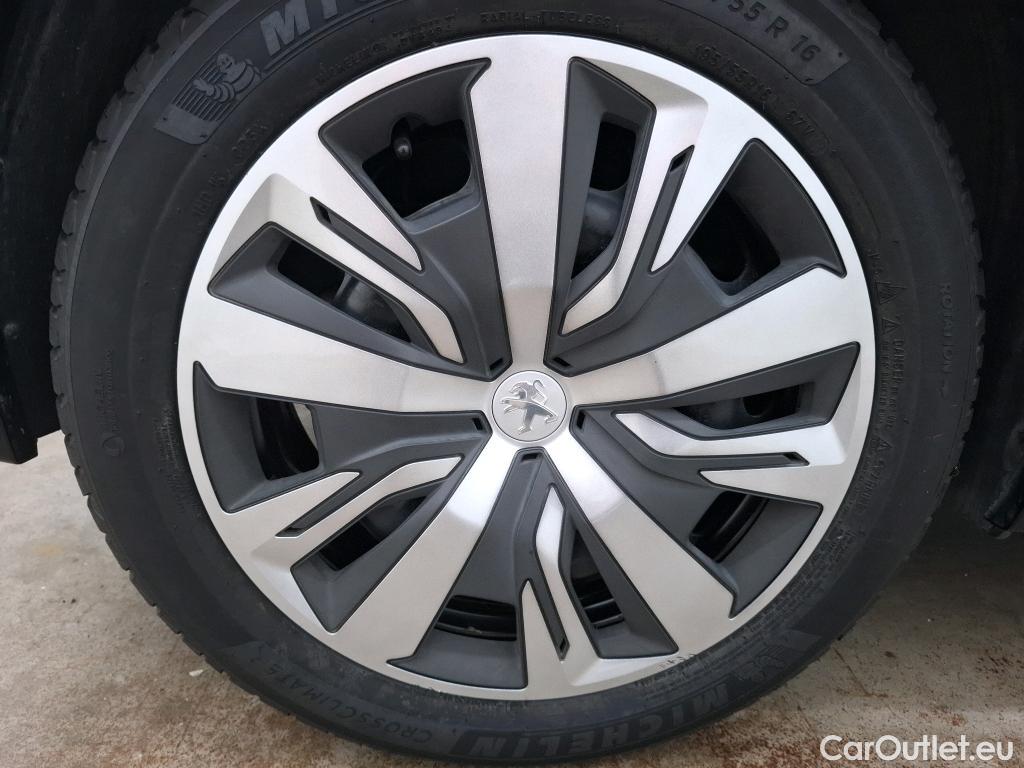  Peugeot  208  (e-) Active Business R 50kWh BVA / TRANSFO VP/VF
 #37