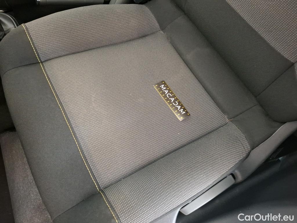  Citroen  C3  Société Feel Nav 1.2 PureTech 80CV BVM5 E6d #42