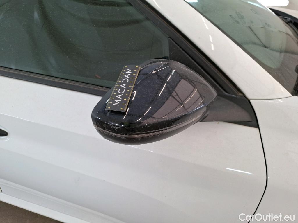  Peugeot  208  Premium 1.5 HDi 100CV BVM6 E6d #48
