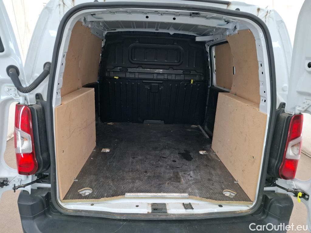  Citroen  Berlingo CITROEN  VU 4p Fourgonnette M 650kg BlueHDi 100 SandS BVM Driver #3