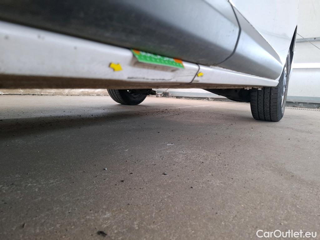  Citroen  Jumpy  Fourgon Club XL 2.0 BlueHDi 120CV BVM6 E6dT #20