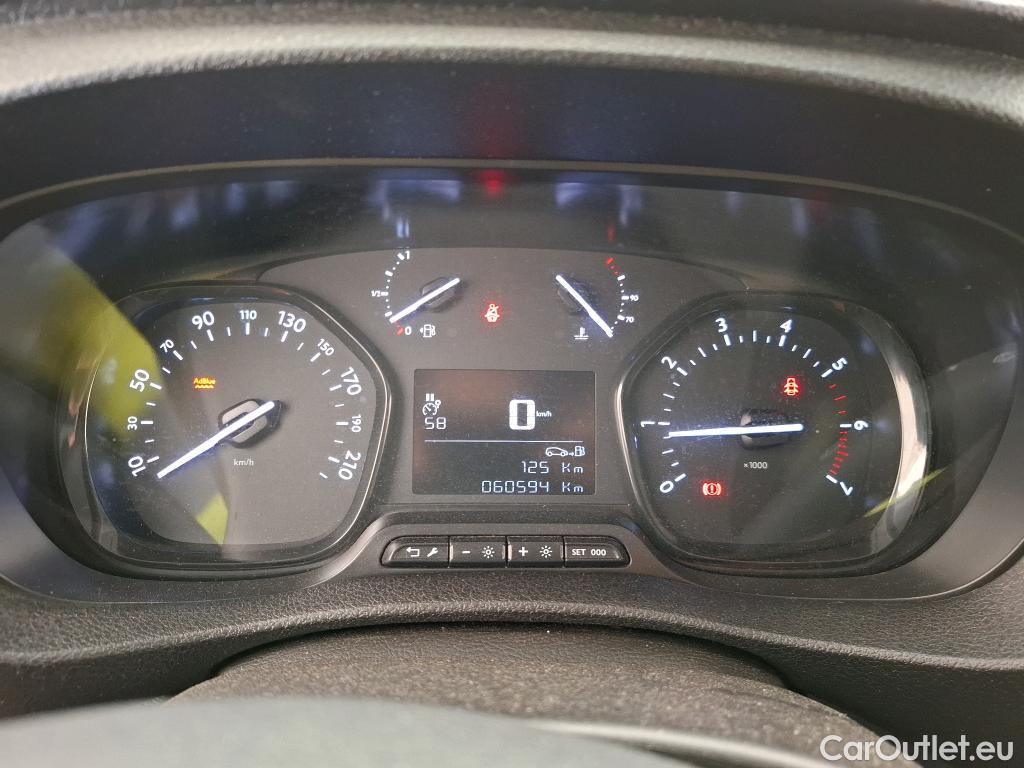  Citroen  Jumpy  Fourgon Club M 2.0 BlueHDi 120CV BVM6 E6d #19