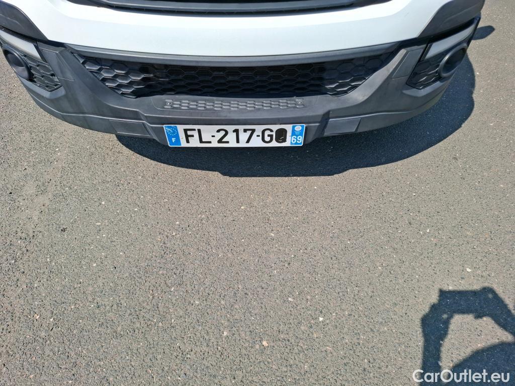  Iveco  Daily Iveco  VU 2p Châssis cabine 3.0 35S15H 4100 LEAF #23