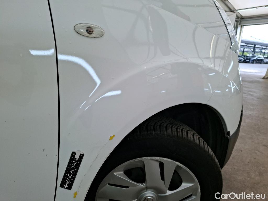  Nissan  NV200 NISSAN e- / 2009 / 4P / Fourgon tôlé 40kWh 109ch N-Connecta Electrique #41