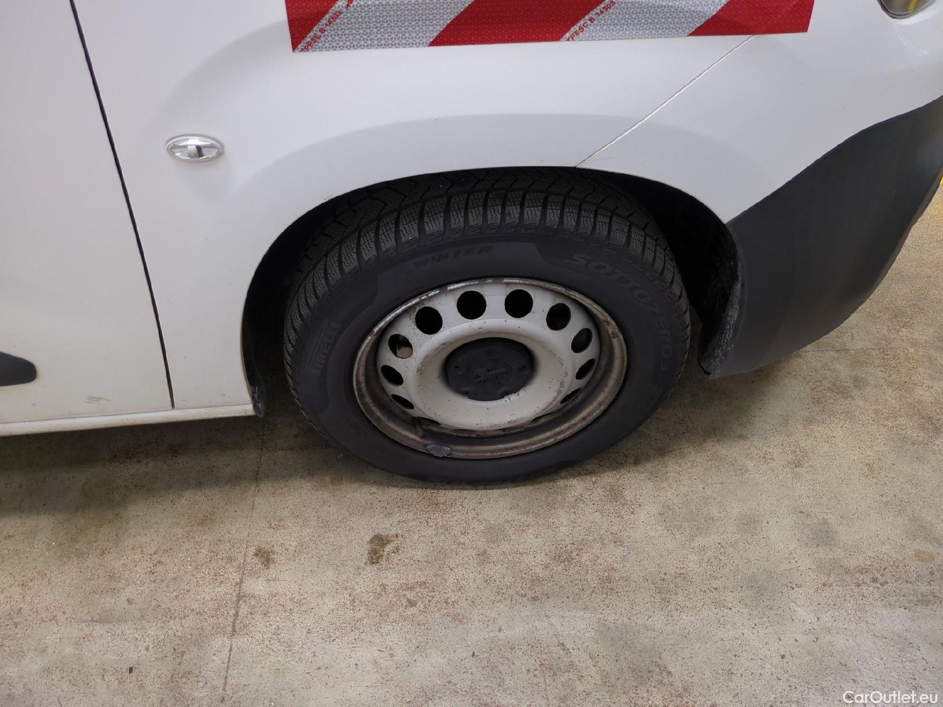  Peugeot  Partner  Asphalt L1 1.5 HDi 100CV BVM5 E6dT #11