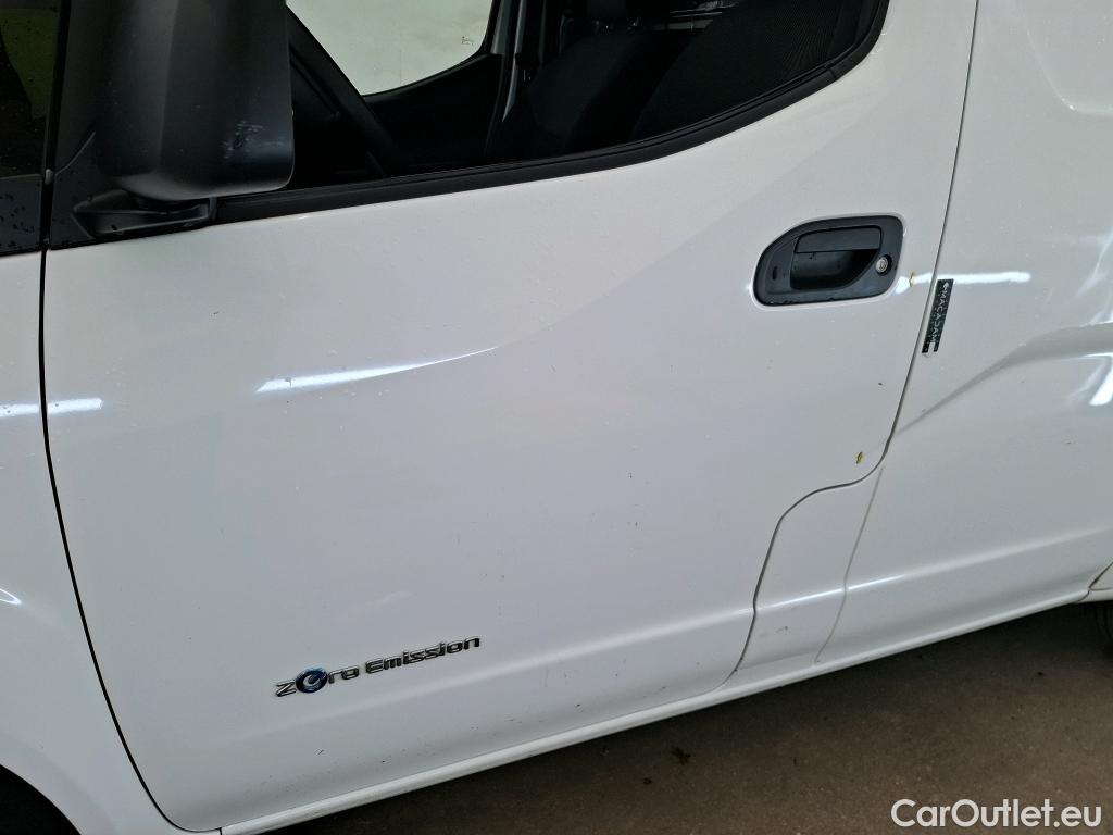  Nissan  NV200 NISSAN e- / 2009 / 4P / Fourgon tôlé 40kWh 109ch N-Connecta Electrique #19