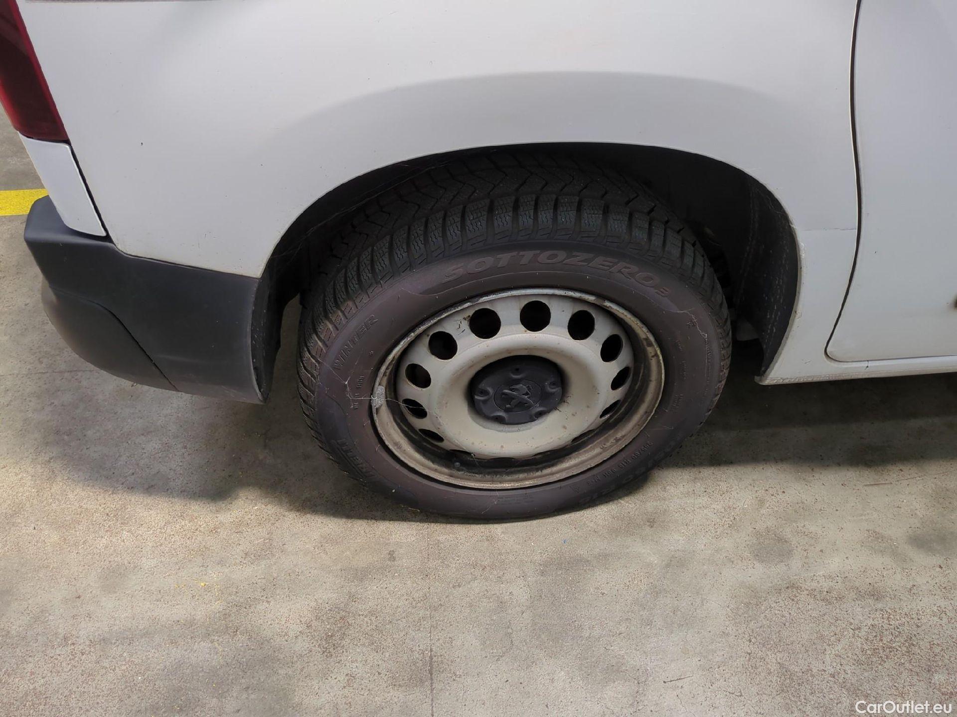  Peugeot  Partner  Asphalt L1 1.5 HDi 100CV BVM5 E6dT #5