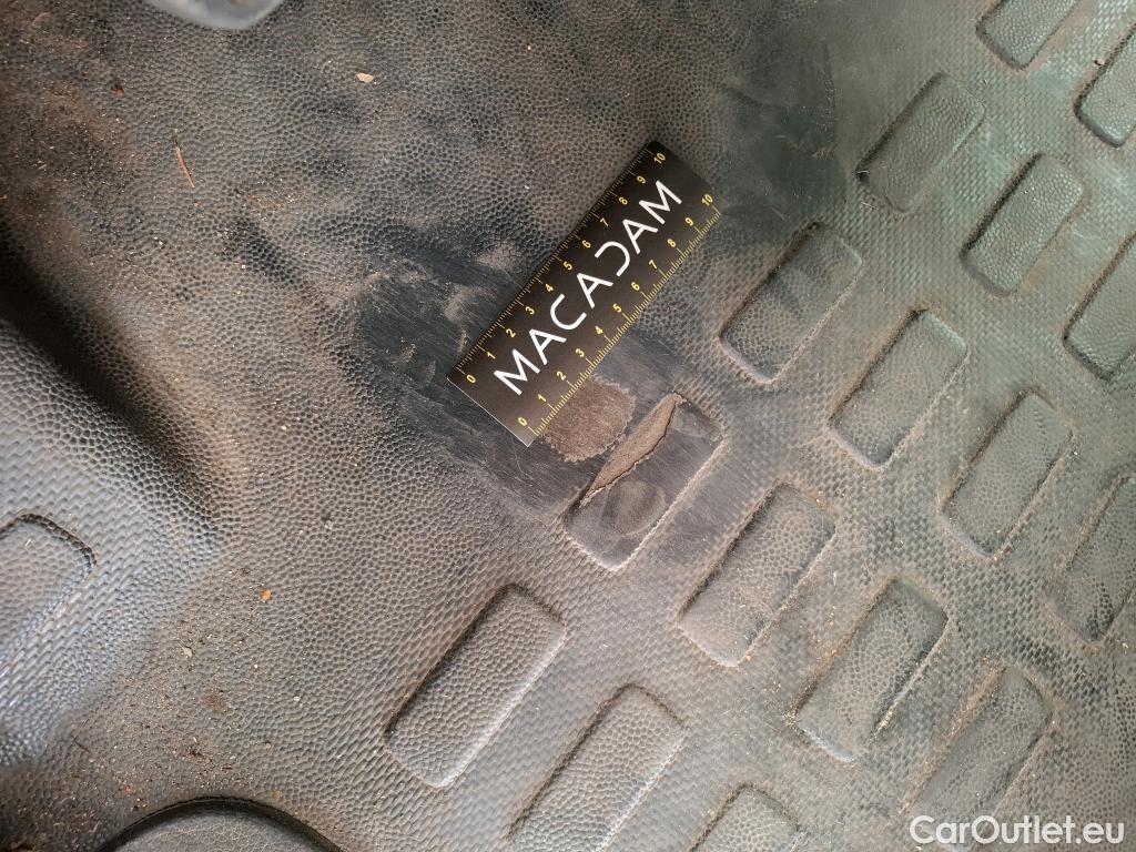  Citroen  Jumpy  Fourgon Club XS 1.5 BlueHDi 100CV BVM6 E6d #33