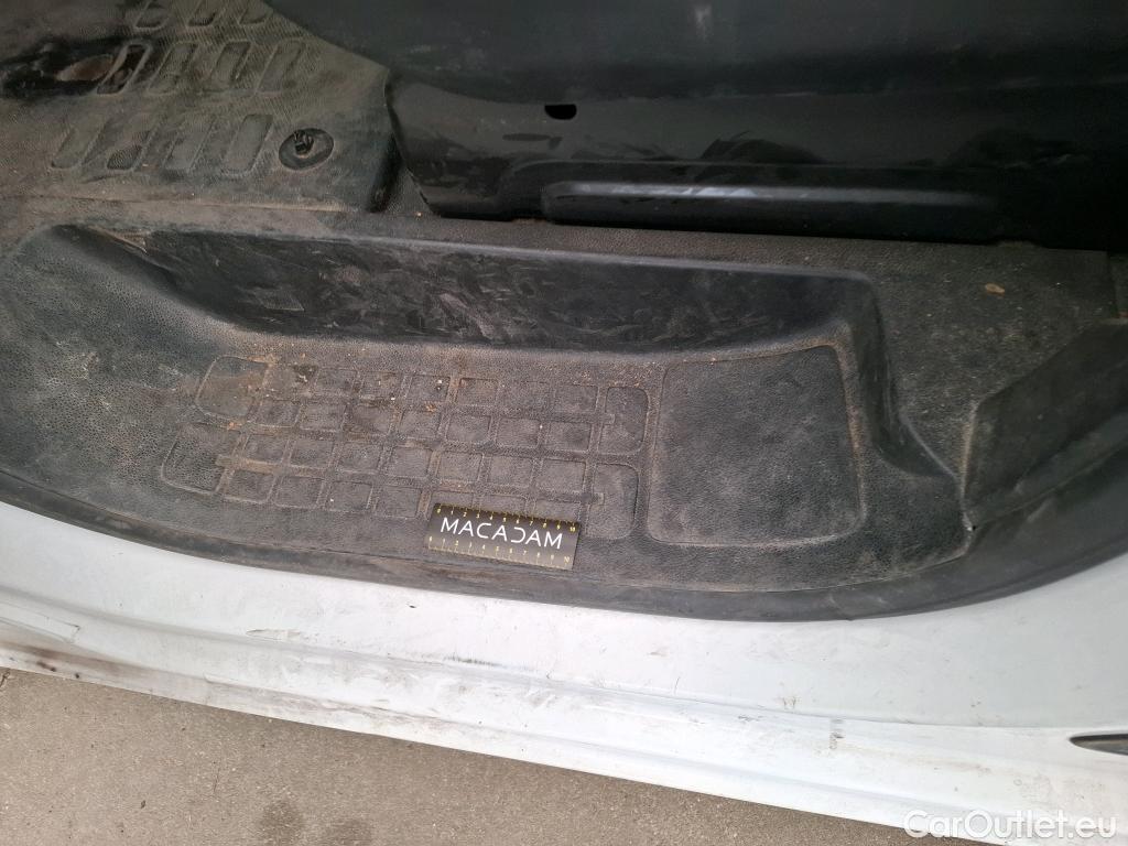  Citroen  Jumpy  Fourgon Club XS 1.5 BlueHDi 100CV BVM6 E6d #22