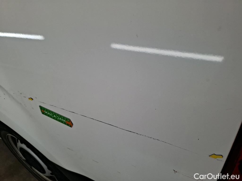  Citroen  Jumpy  Fourgon Club XL 2.0 BlueHDi 120CV BVM6 E6dT #39