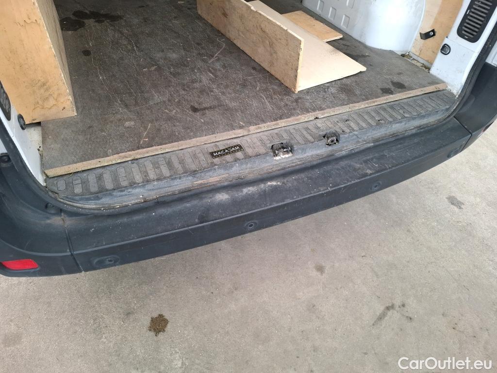  Renault  Master  III Fourgon L2H2 3 3 Grand Confort dCi 135CV BVM6 E6d #4