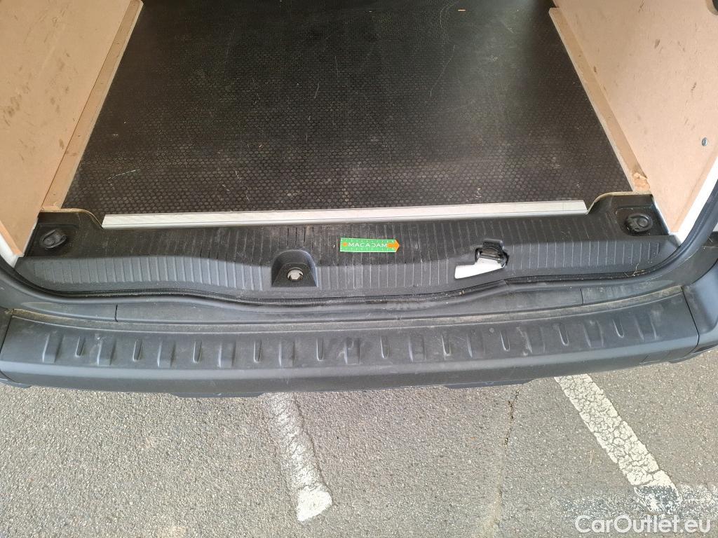  Renault  Kangoo RENAULT  / 2021 / 4P / Fourgonnette Extra - Blue dCi95 Sésame Ouvre Toi #32