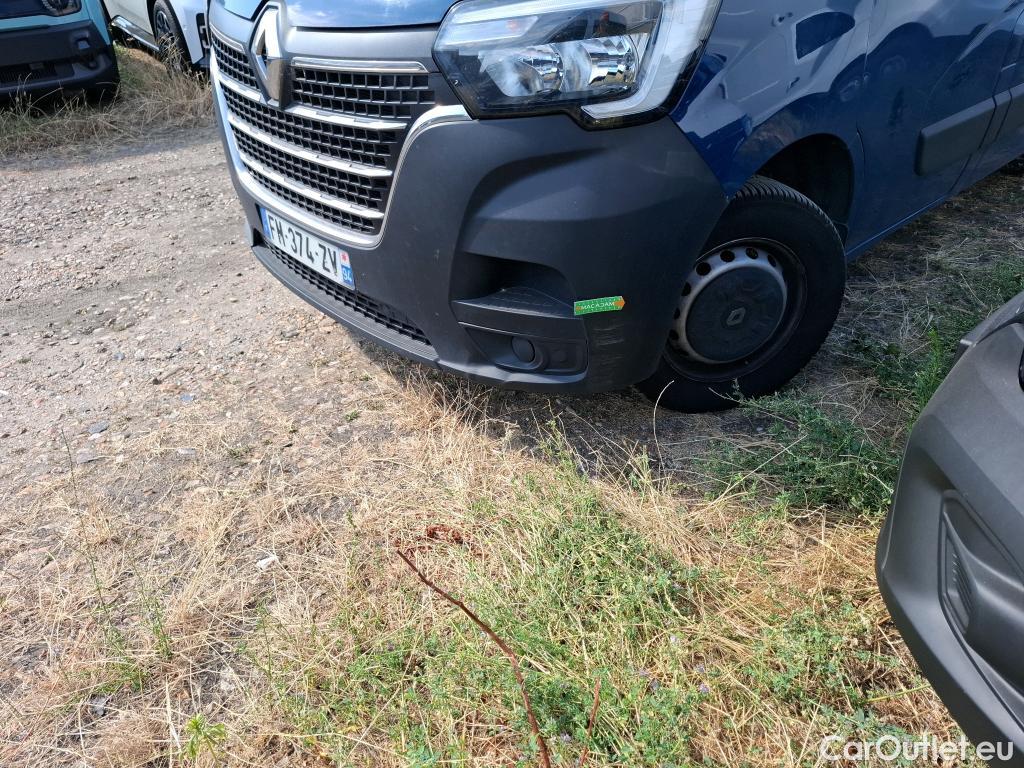  Renault  Master  III Fourgon L1H1 2 8 Grand Confort 2.3 dCi 135CV BVM6 E6dT #19