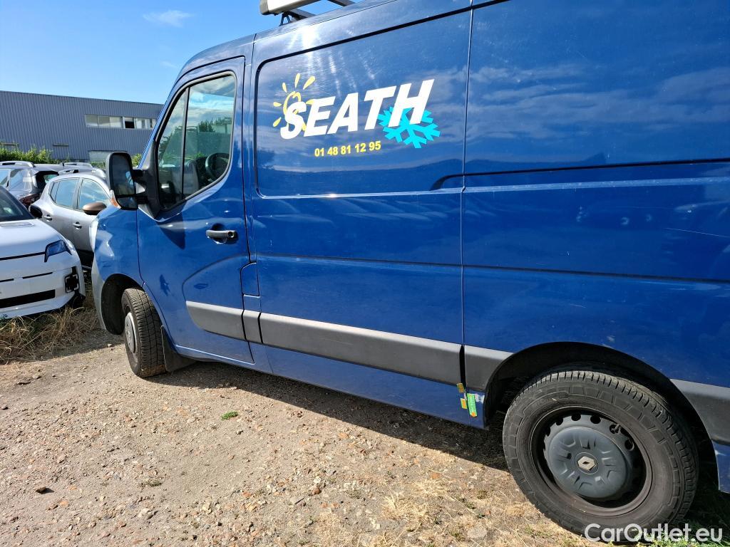  Renault  Master  III Fourgon L1H1 2 8 Grand Confort 2.3 dCi 135CV BVM6 E6dT #63