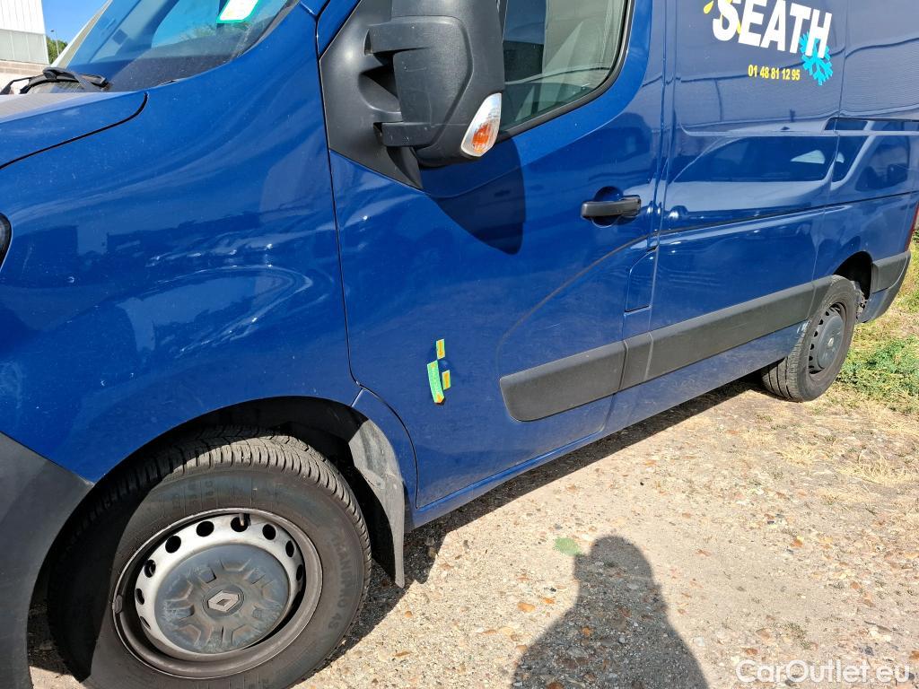  Renault  Master  III Fourgon L1H1 2 8 Grand Confort 2.3 dCi 135CV BVM6 E6dT #25