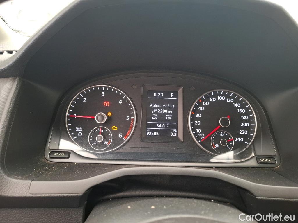  Volkswagen  Caddy VOLKSWAGEN  Van / 2015 / 4P / Fourgonnette 2.0 TDI 102 DSG6 Business Line Plus #53