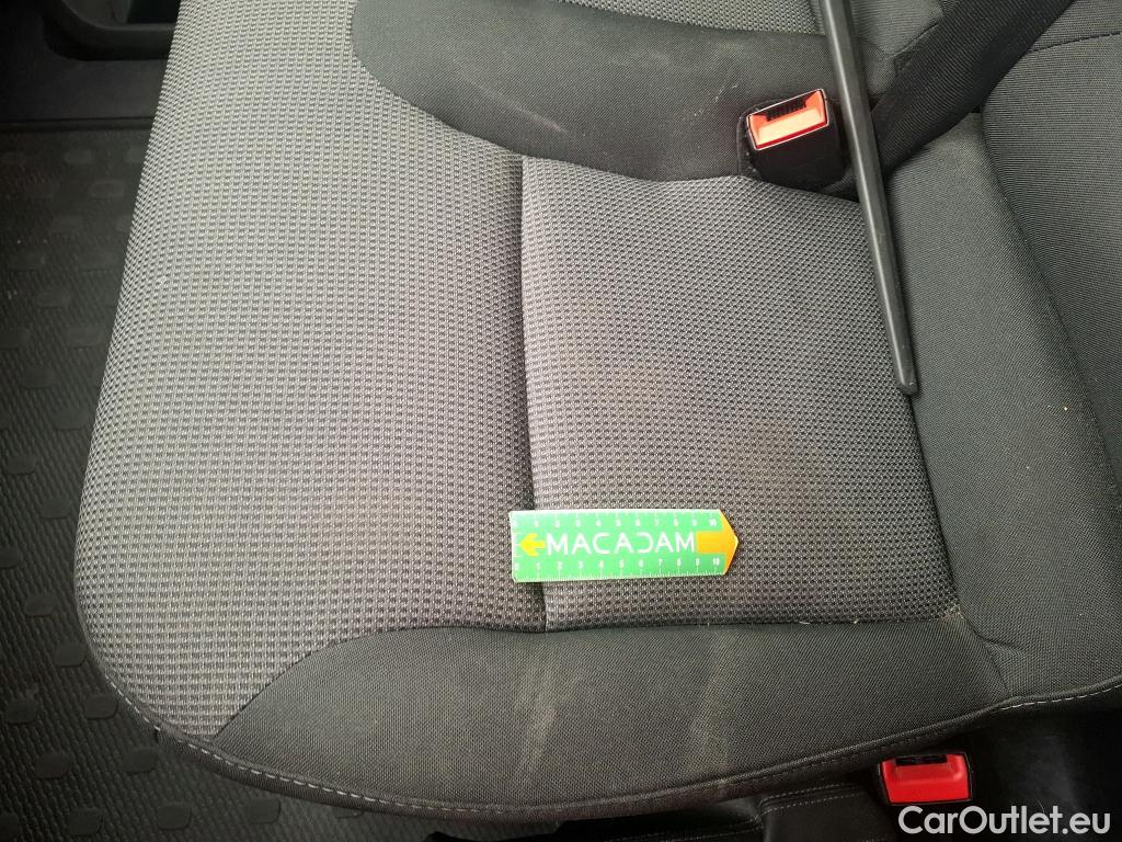  Renault  Trafic  III Fourgon L2H1 3T Confort 2.0 dCi 130CV BVM6 E6d #9