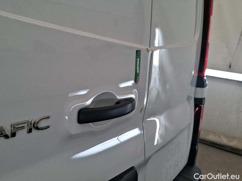  Renault  Trafic  Fourgon L2H1 3T Grand Confort 2.0 dCi 130CV BVM6 E6d #2