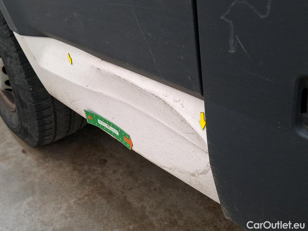  Volkswagen  Crafter  Fourgon Fourgon 35 lang mit Hochdach FWD 2.0 140CV BVM6 #23