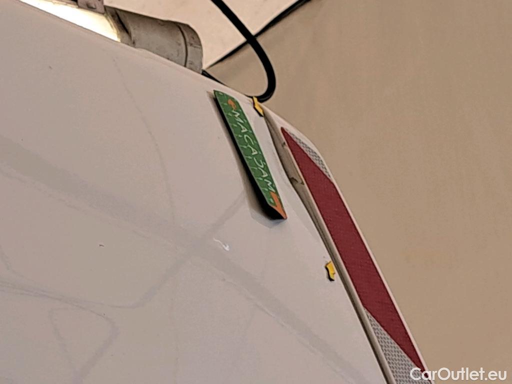  Renault  Master RENAULT  / 2019 / 4P / Fourgon tôlé FG Tr GCF F3500 L2H2 Energy dCi 180 #13