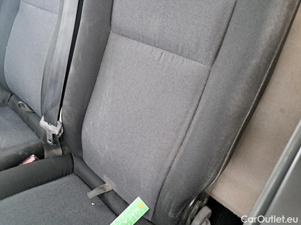  Renault  Master RENAULT  / 2019 / 4P / Fourgon tôlé FG Tr GCF F3500 L2H2 Energy dCi 180 #24
