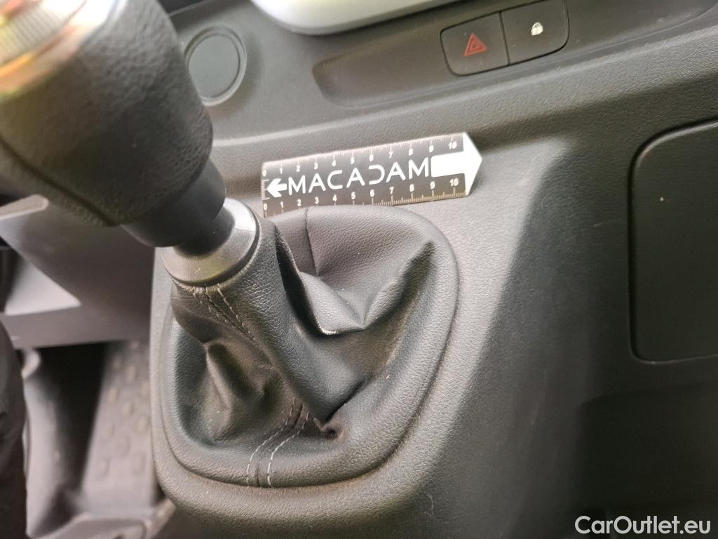  Renault  Trafic  Fourgon L2H1 1300 Confort 1.6 dCi #21
