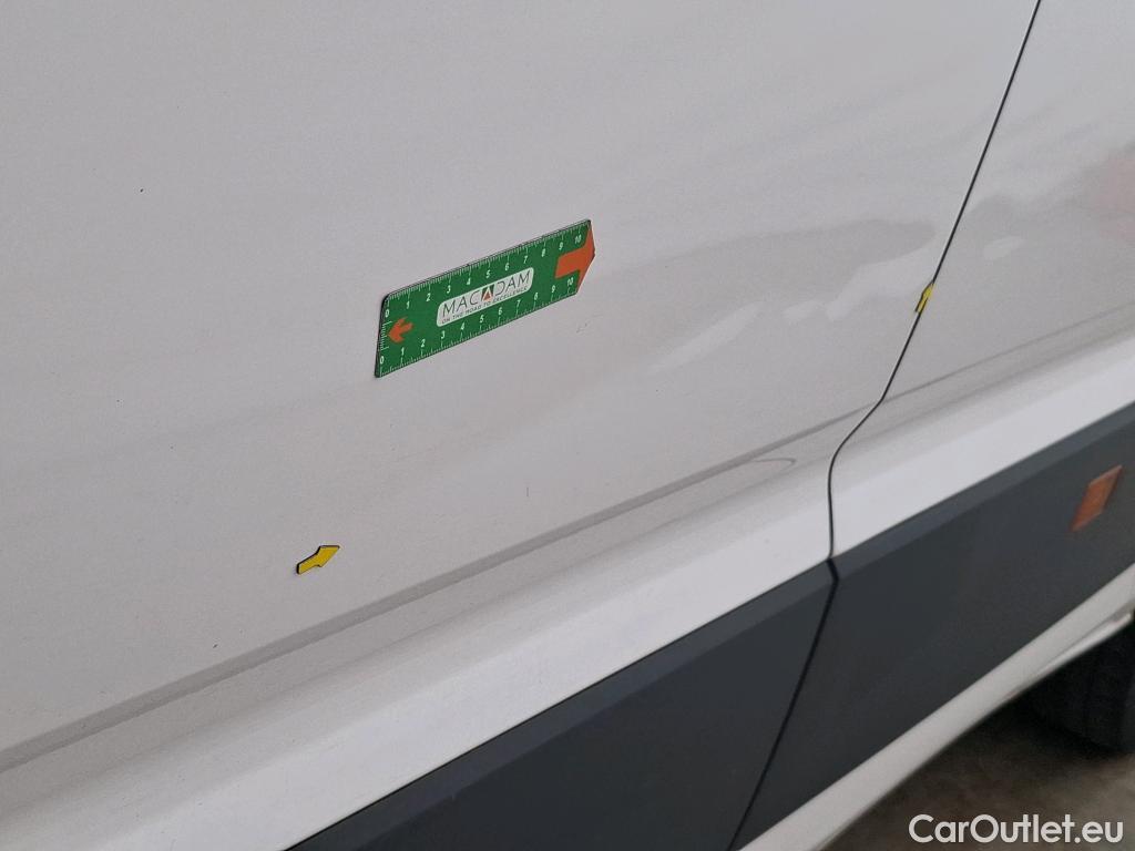  Volkswagen  Crafter  Fourgon Fourgon 35 lang mit Hochdach FWD 2.0 140CV BVM6 #31