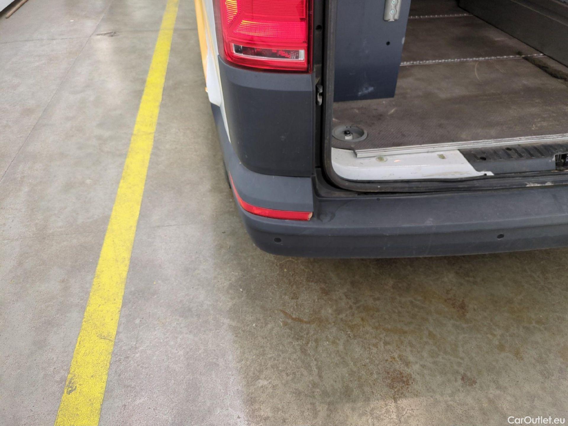  Volkswagen  Transporter T6  Fourgon 2.0 100CV BVM5 #22