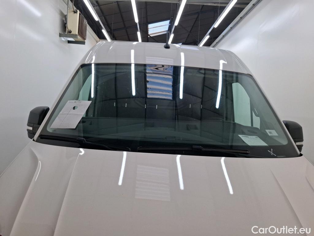  Volkswagen  Crafter  Fourgon Fourgon 35 lang mit Hochdach FWD 2.0 140CV BVM6 #100