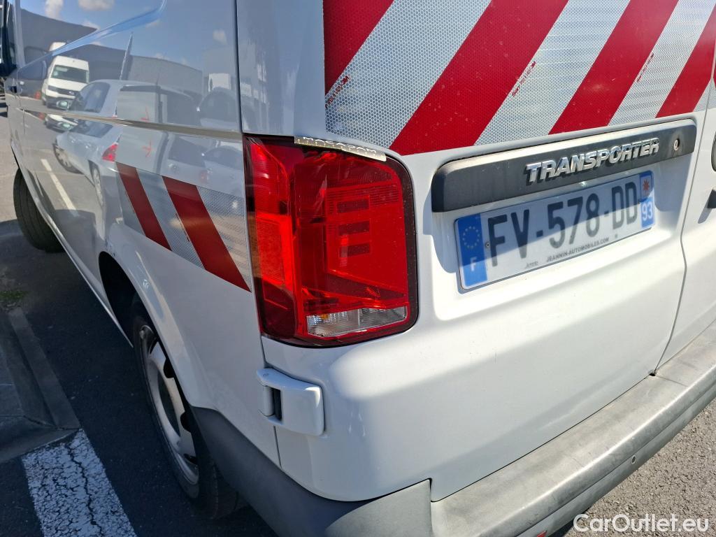 Volkswagen  Transporter VOLKSWAGEN  / 2019 / 4P / Fourgon tôlé 2.0 TDi 150 4MO L1H1 Business Line #1