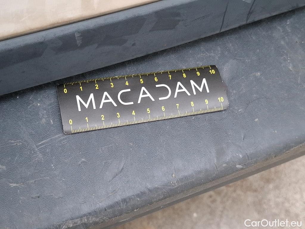  Volkswagen  Crafter  Fourgon Fourgon 35 lang mit Hochdach FWD 2.0 140CV BVM6 #108