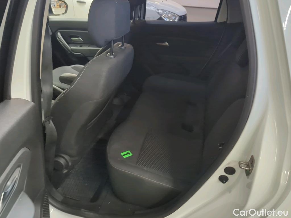  Dacia  Duster 1.5 Blue dCi 115CP Comfort 4WD #22
