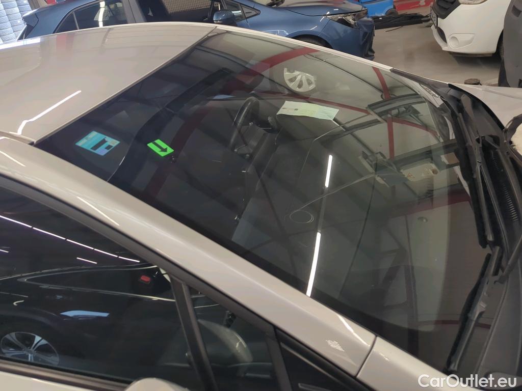  Toyota  Corolla 1.8 Hybrid Dynamic HSD E-CVT #1