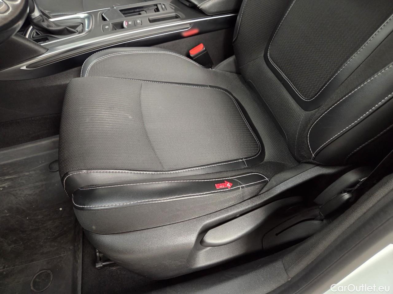  Renault  Megane 1.3 TCe 140CP Intens EDC #30